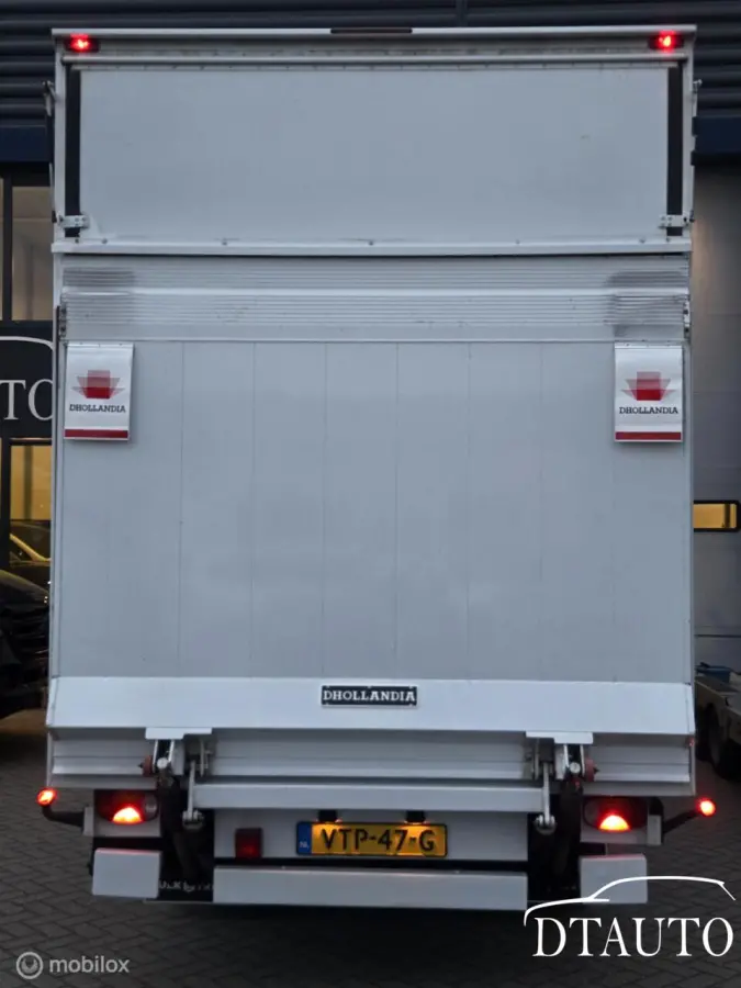 bestel 319 Koelwagen met laadklep <3500Kg
