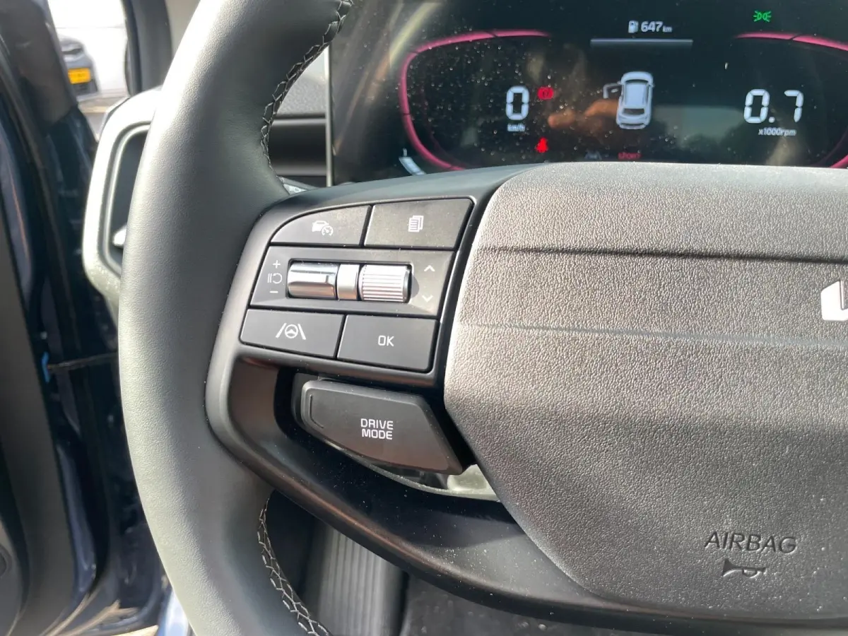 1.0 T-GDi MHEV DynamicPlusLine | Cruise Control | Climate Control | Camera | Navigatie | Stoelverwarming | Stuurverwarming | Privacy Glass |