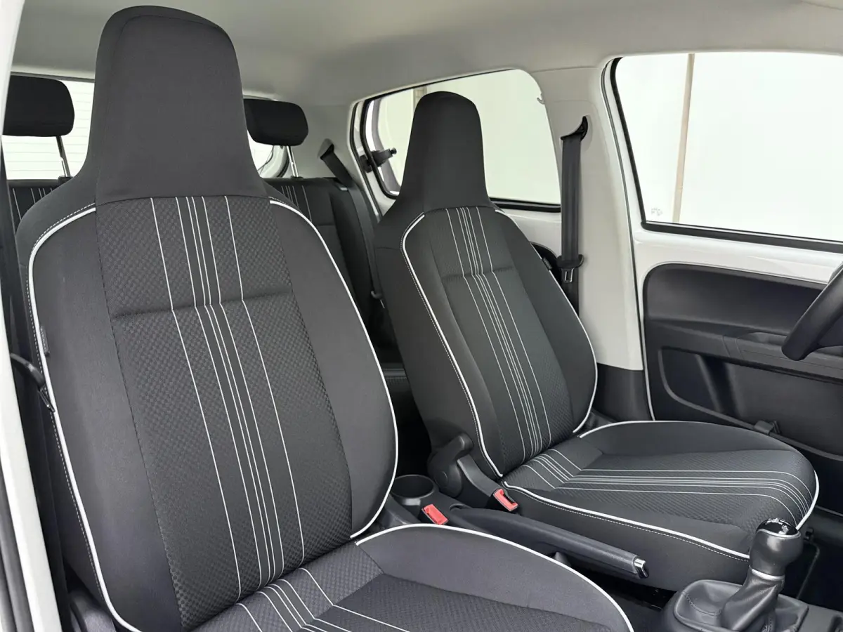 1.0 Sport | Parkeersensoren | Airco | Elektrische Ramen | Isofix |