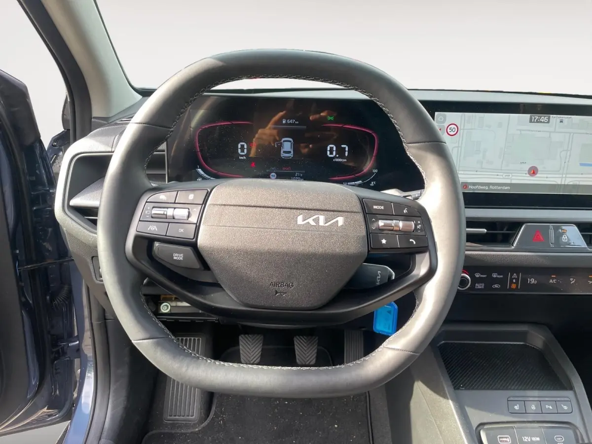 1.0 T-GDi MHEV DynamicPlusLine | Cruise Control | Climate Control | Camera | Navigatie | Stoelverwarming | Stuurverwarming | Privacy Glass |