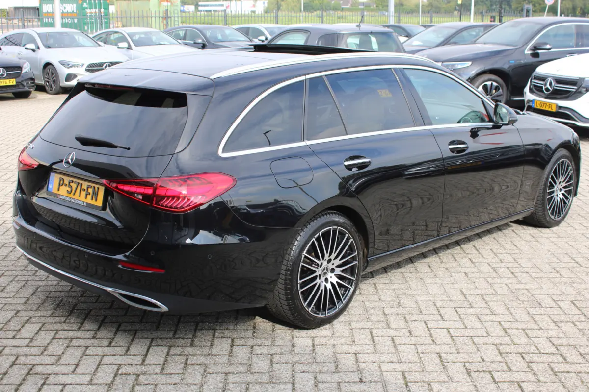 200 AUT9 Luxury Line PANORAMADAK LEDER MEMORY BURMESTER KEY-LESS GO 360-CAMERA