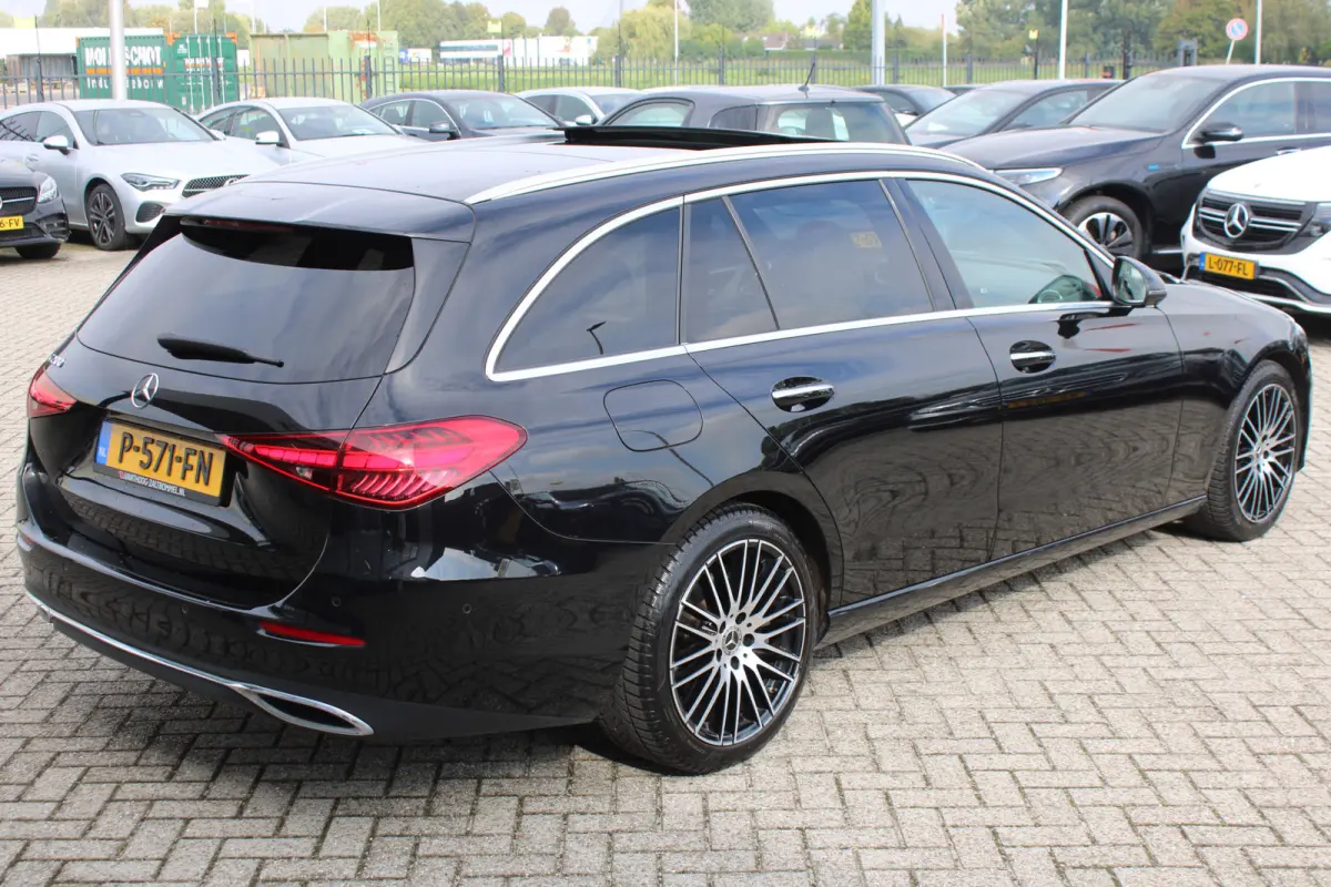 200 AUT9 Luxury Line PANORAMADAK LEDER MEMORY BURMESTER KEY-LESS GO 360-CAMERA