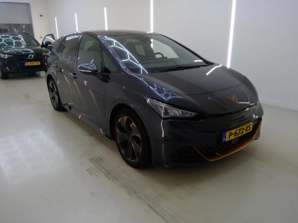Adr. One 62 kWh | 91,47% SOH | Camera | Led | Stoelverwarming