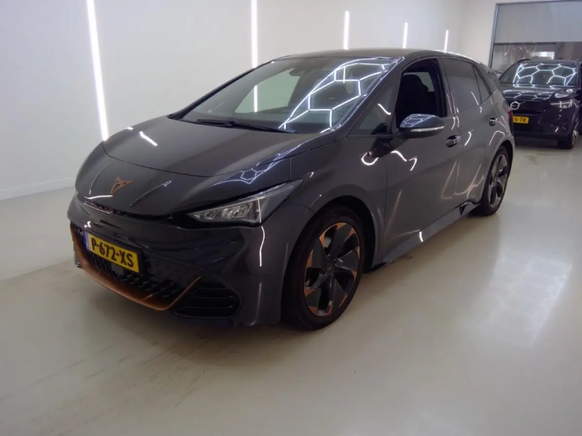 Adr. One 62 kWh | 91,47% SOH | Camera | Led | Stoelverwarming