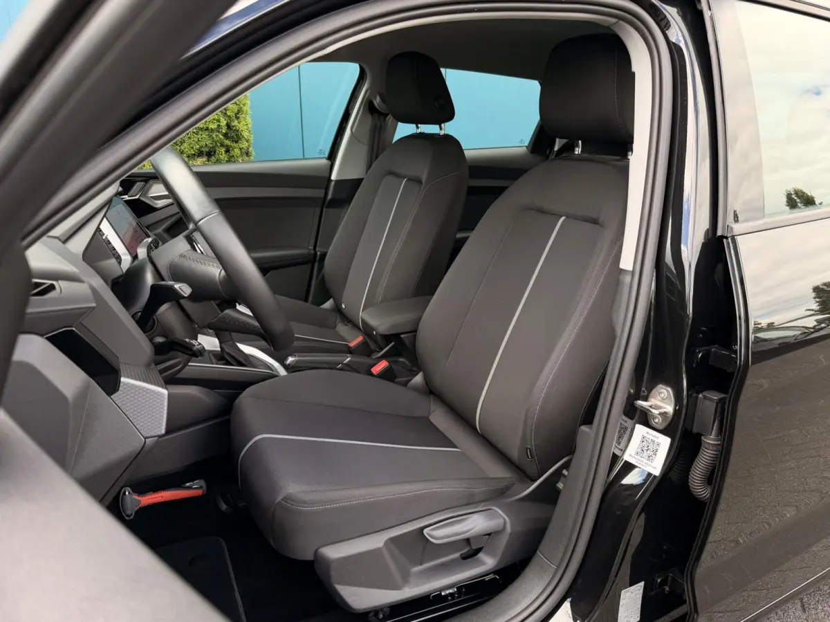 25 TFSI S-Tronic AUT. Pro Line NAV.VIA.CARPLAY/ANDROID | CRUISE | DIGI.DASHB | DAB | LMV | 1'EIG