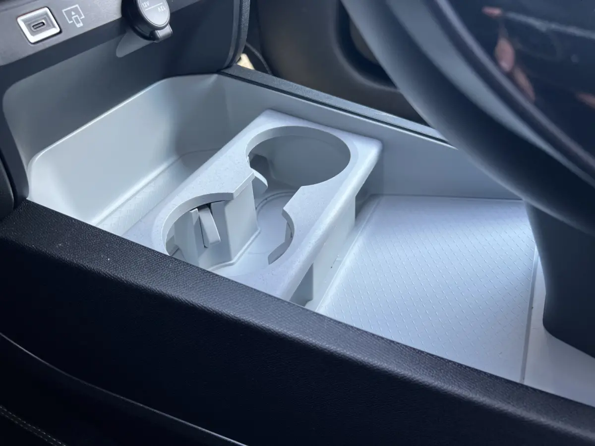 1.6 Plug-In Hybrid 195 Max | Tot 8 jaar garantie 360* camera | Stoel+Stuurverwarming | Stoel ventilatie | Matrix LED | Keyless | Head-up Display | Elektrische achterklep |