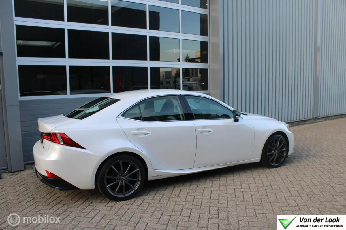 300h Sport Edition NL Auto Boekjes | BTW Auto | Half Leer |