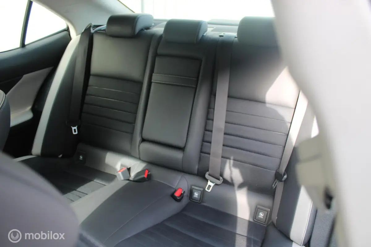 300h Sport Edition NL Auto Boekjes | BTW Auto | Half Leer |