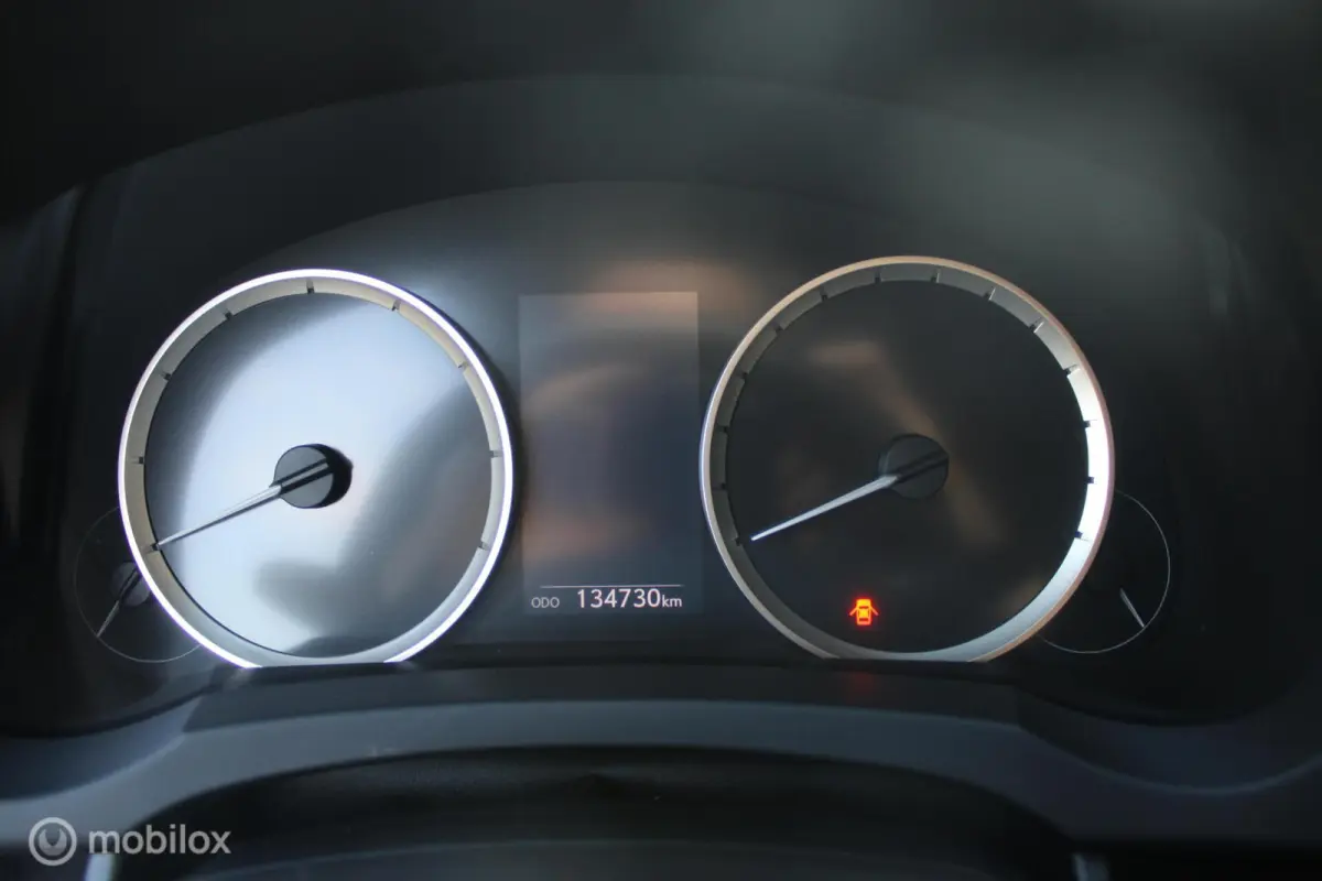 300h Sport Edition NL Auto Boekjes | BTW Auto | Half Leer |