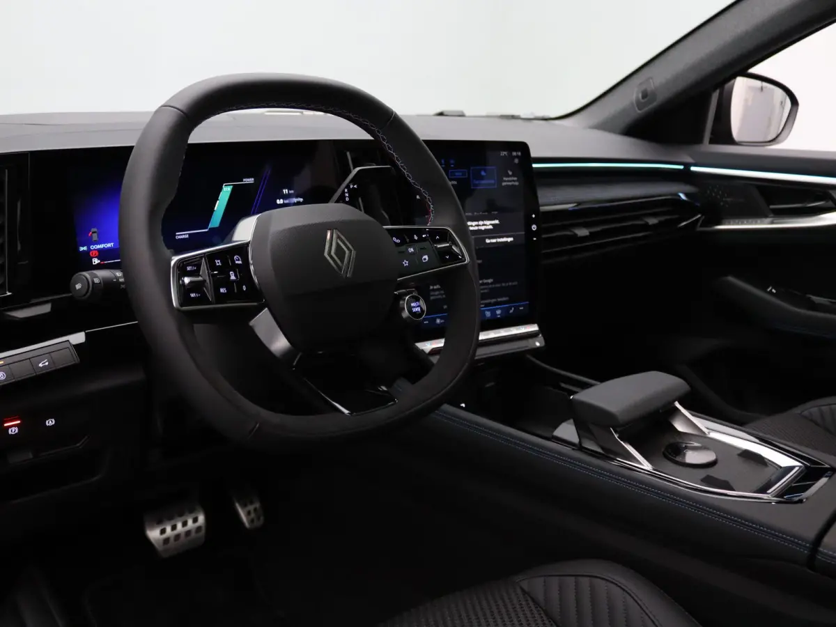 E-Tech full hybrid 200 esprit Alpine Apple Carplay/Android Auto | Climate