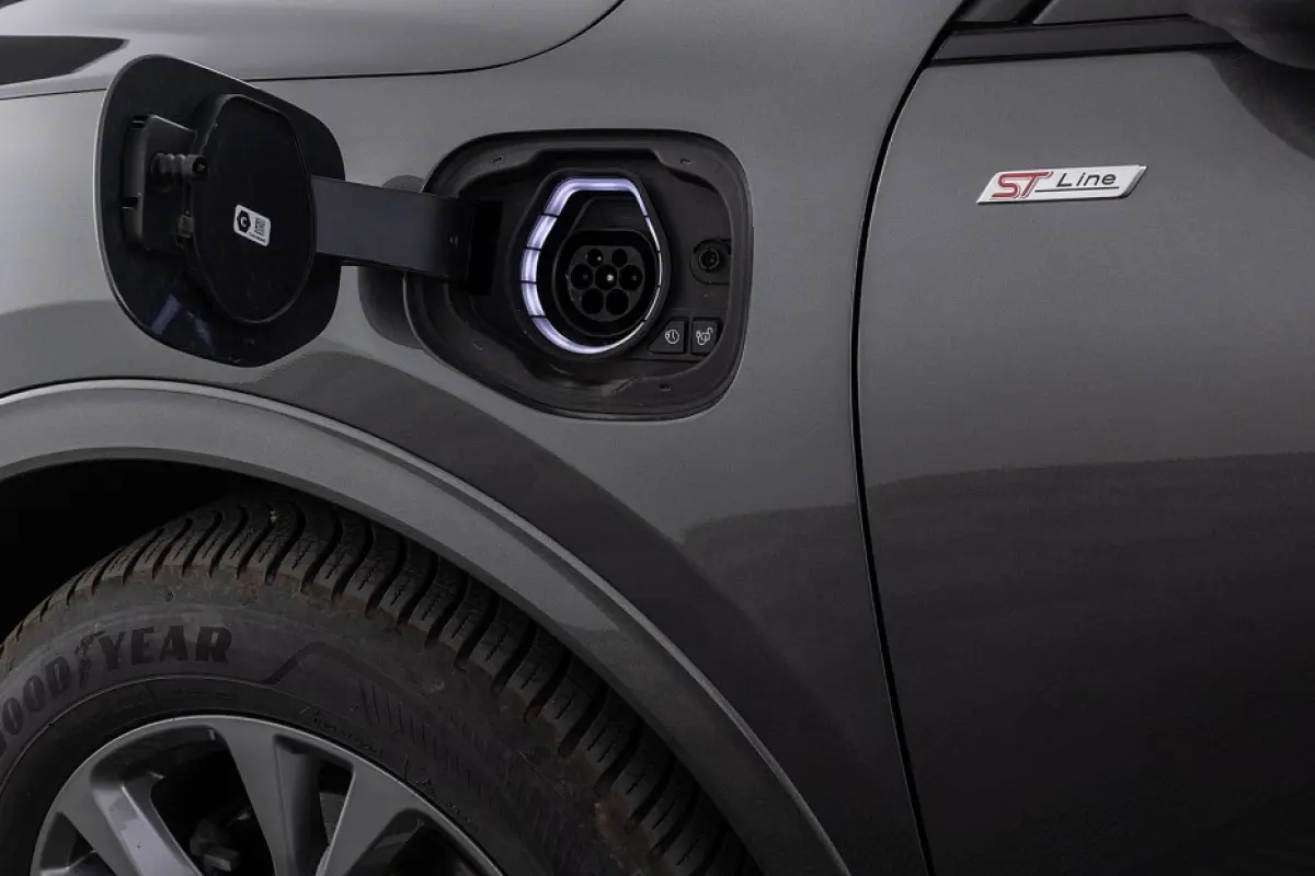 2.5 PHEV ST-Line X | B&O | NAVI | ECC !