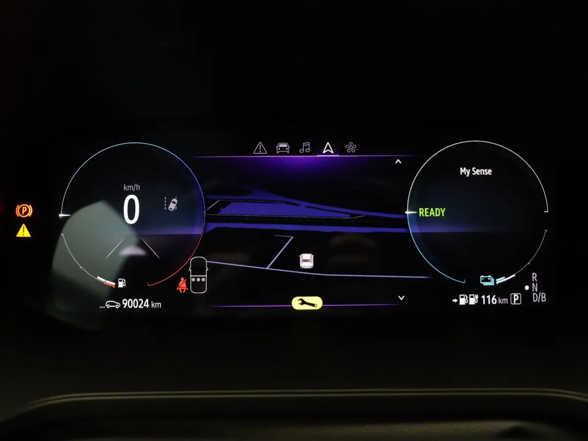 1.6 E-Tech Plug-in Hybrid 160 Business | Climate Control | 97,5% SOH | Trekhaak |