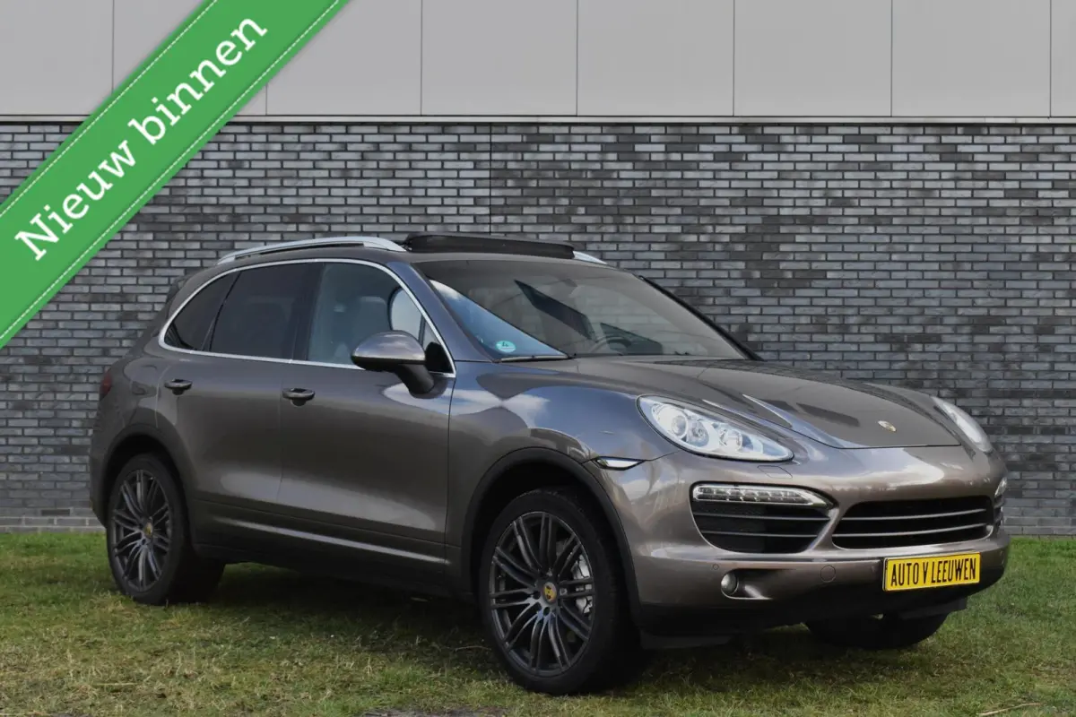 4.8 V8 S PANORAMADAK/LEDER/XENON/NAVI/STOELVW/ETC.!