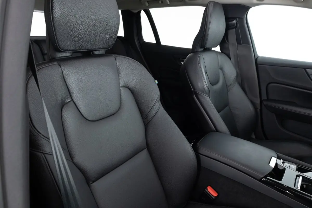 T8 Plug-in Hybrid AWD Plus Dark | LEDER | PANORAMADAK