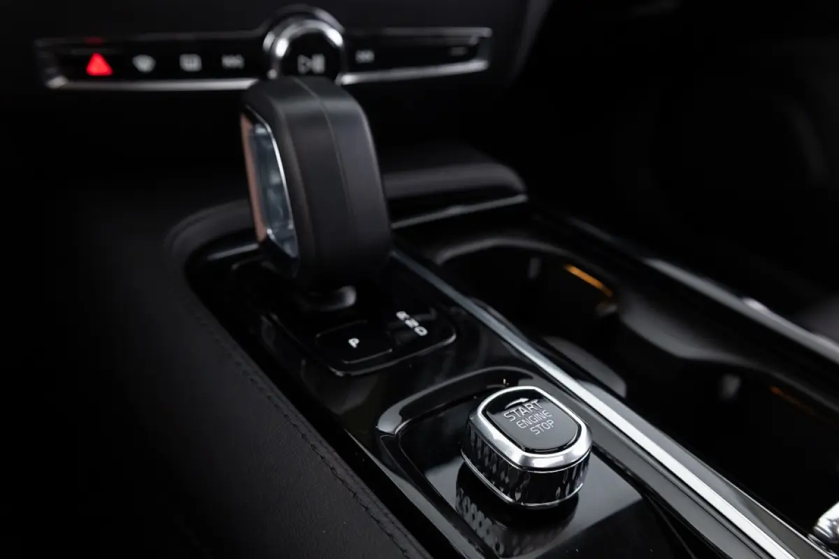 T8 Plug-in Hybrid AWD Plus Dark | LEDER | PANORAMADAK !