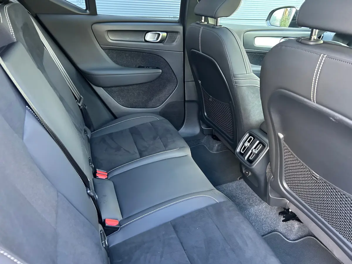 2.0 B4 Plus Black Edition | Panoramadak | Harman/Kardon | Trekhaak | 360 Camera |