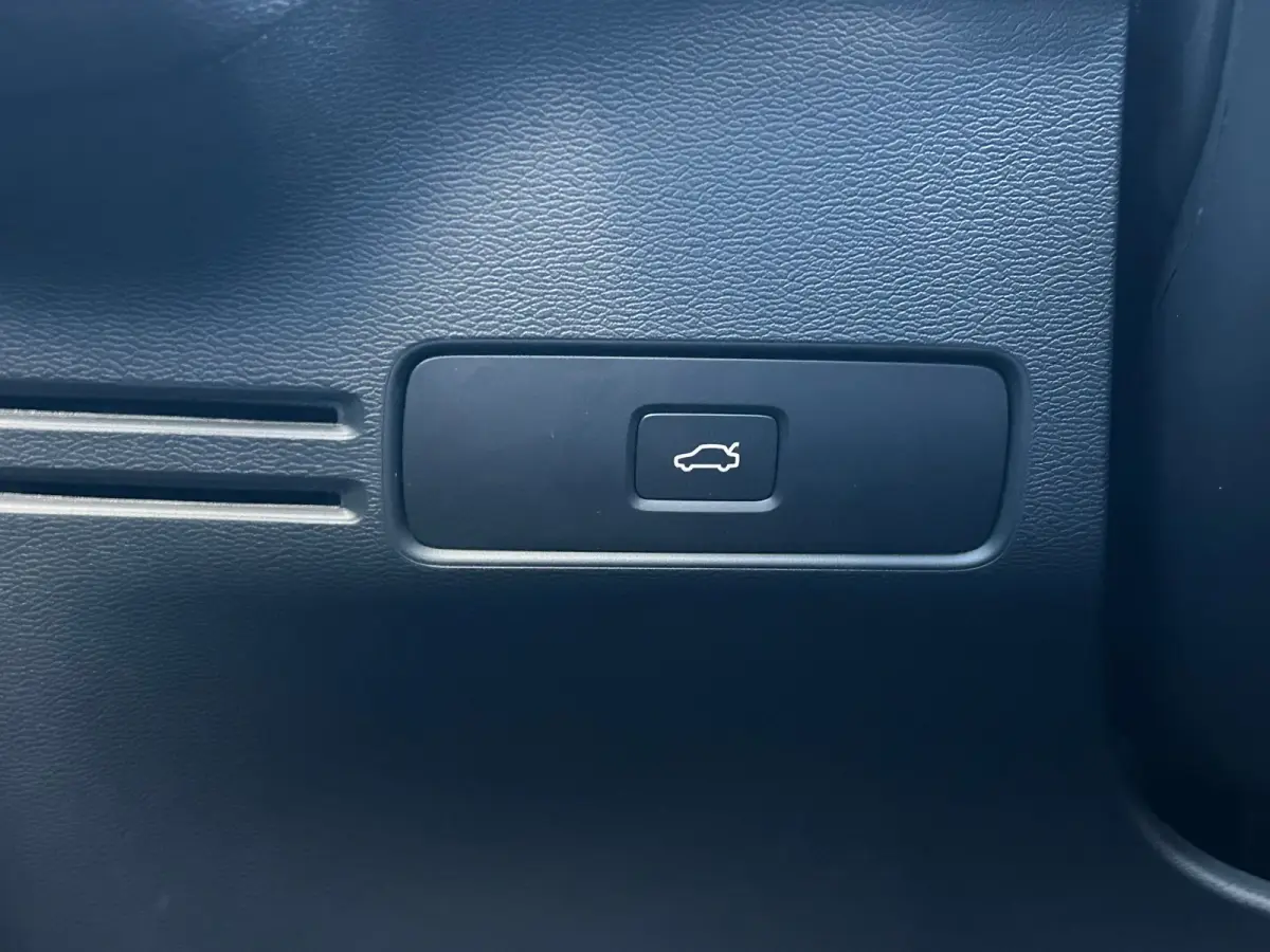2.0 B4 Plus Black Edition | Panoramadak | Harman/Kardon | Trekhaak | 360 Camera |