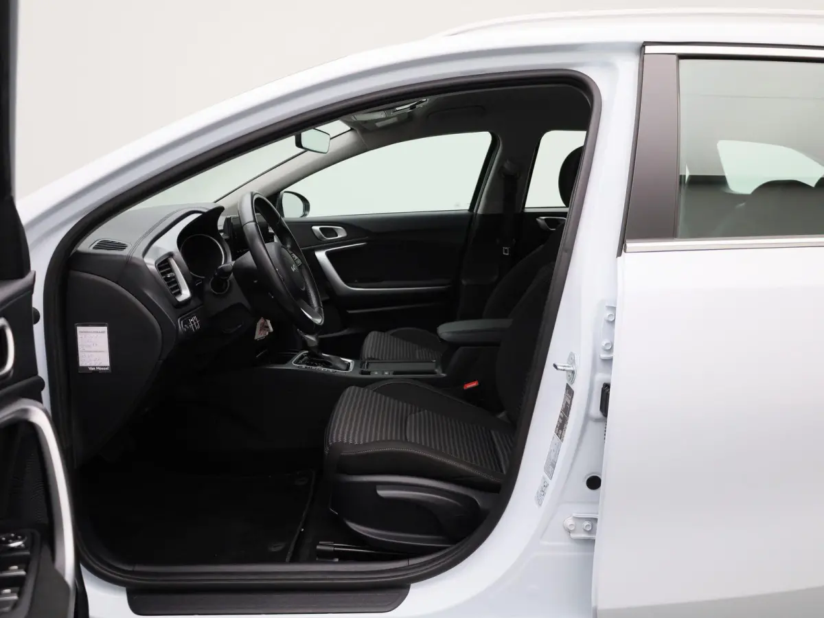 1.0 T-GDi MHEV DynamicLine | CAMERA | PARKEERSENSOREN | CLIMATE CONTROL | APPLE CARPLAY | LMV | CRUISE CONTROL |