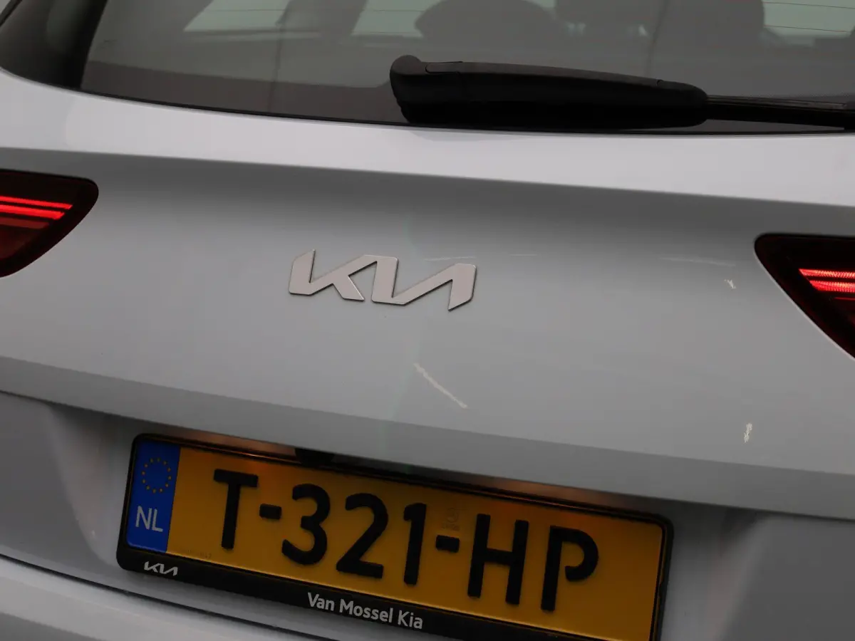 1.0 T-GDi MHEV DynamicLine | CAMERA | PARKEERSENSOREN | CLIMATE CONTROL | APPLE CARPLAY | LMV | CRUISE CONTROL |