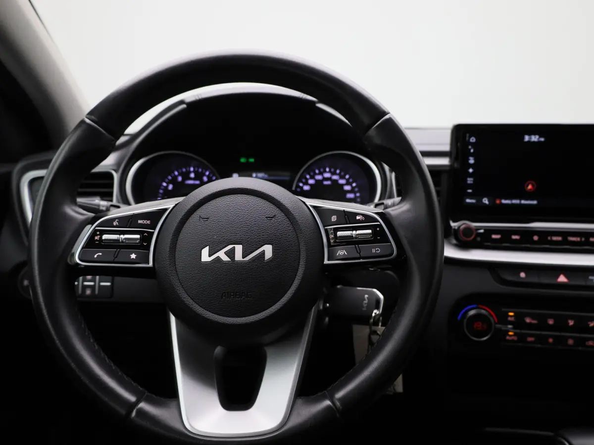 1.0 T-GDi MHEV DynamicLine | CAMERA | PARKEERSENSOREN | CLIMATE CONTROL | APPLE CARPLAY | LMV | CRUISE CONTROL |
