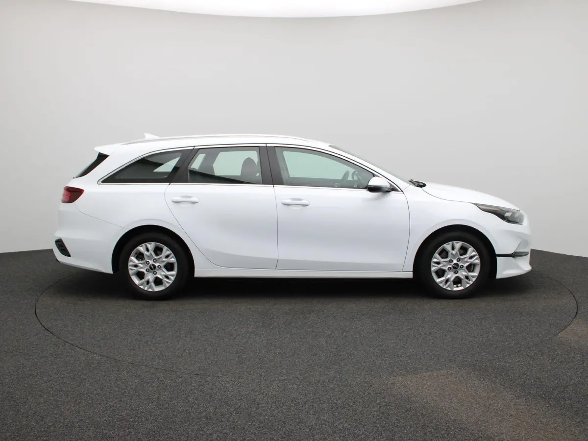 1.0 T-GDi MHEV DynamicLine | CAMERA | PARKEERSENSOREN | CLIMATE CONTROL | APPLE CARPLAY | LMV | CRUISE CONTROL |