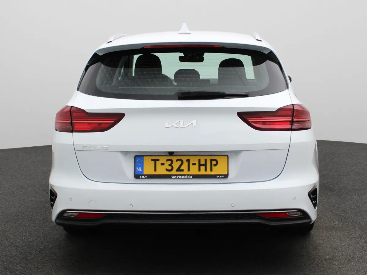 1.0 T-GDi MHEV DynamicLine | CAMERA | PARKEERSENSOREN | CLIMATE CONTROL | APPLE CARPLAY | LMV | CRUISE CONTROL |