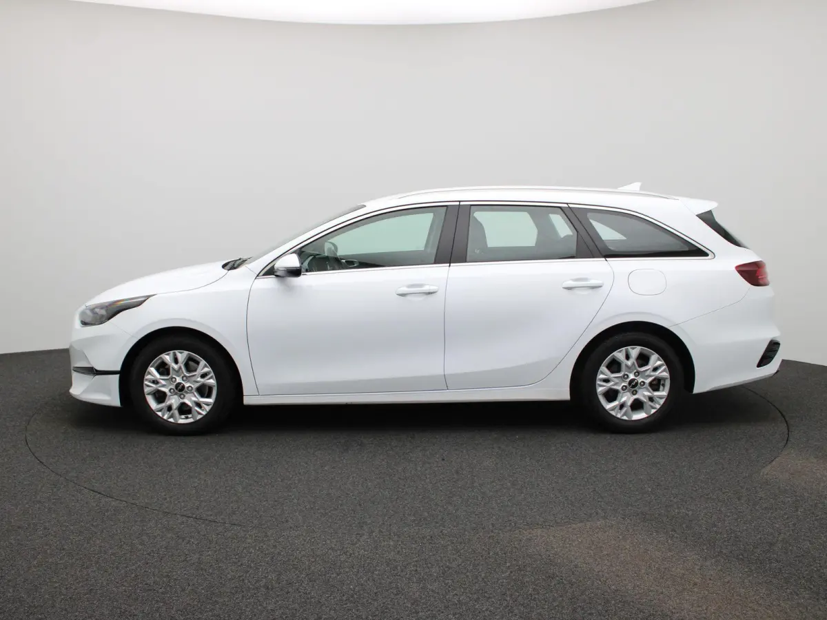 1.0 T-GDi MHEV DynamicLine | CAMERA | PARKEERSENSOREN | CLIMATE CONTROL | APPLE CARPLAY | LMV | CRUISE CONTROL |