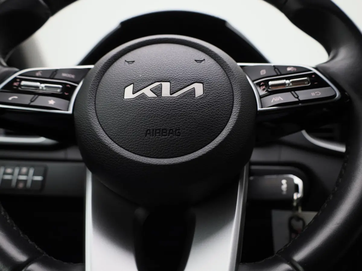 1.0 T-GDi MHEV DynamicLine | CAMERA | PARKEERSENSOREN | CLIMATE CONTROL | APPLE CARPLAY | LMV | CRUISE CONTROL |