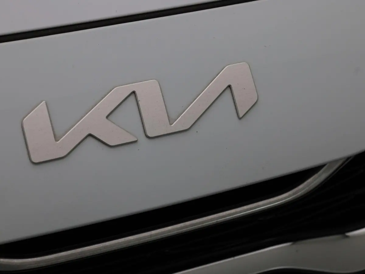 1.0 T-GDi MHEV DynamicLine | CAMERA | PARKEERSENSOREN | CLIMATE CONTROL | APPLE CARPLAY | LMV | CRUISE CONTROL |