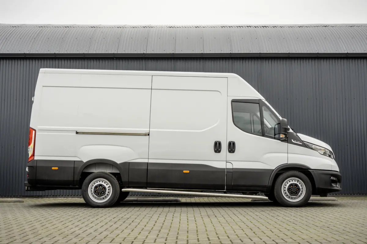 **35S14V 2.3 L2H2 | Automaat | Euro 6 | Cruise | Climate | 3500 KG Trekgewicht | Trekhaak**