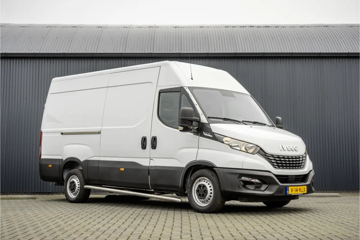 **35S14V 2.3 L2H2 | Automaat | Euro 6 | Cruise | Climate | 3500 KG Trekgewicht | Trekhaak**
