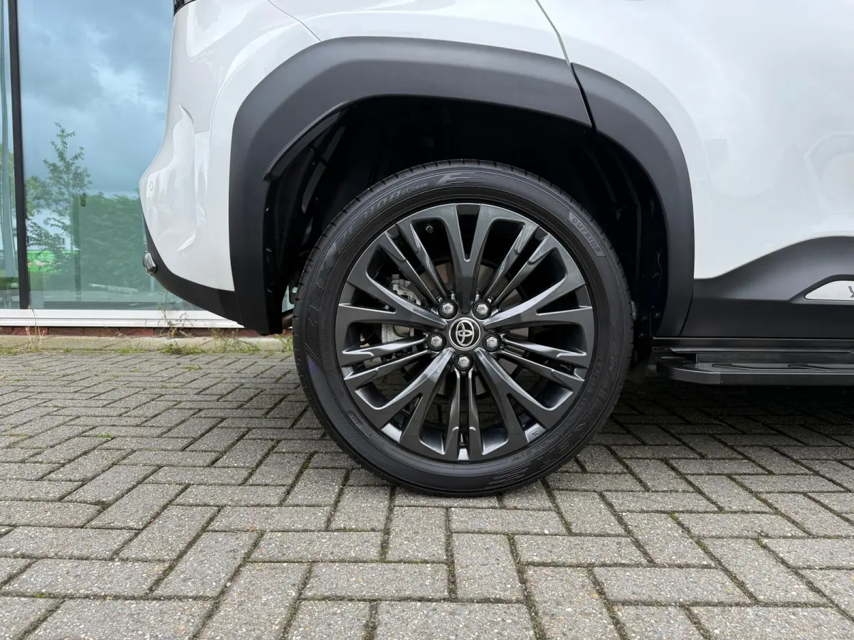 1.5 Hybrid Adventure AWD - Automaat - Navi - ToTone - Camera