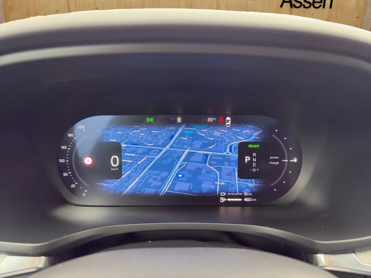 2.0 T8 Plug-in hybrid AWD Plus Dark | Harman Kardon | Stoel + Stuur Verwarming | Panoramadak | Trekhaak | 360 Camera |
