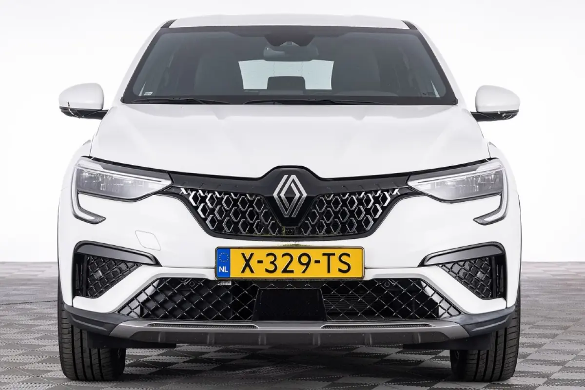 1.6 E-Tech full hybrid 145 techno *UNIEKE KM-STAND* ✅ 1e Eigenaar