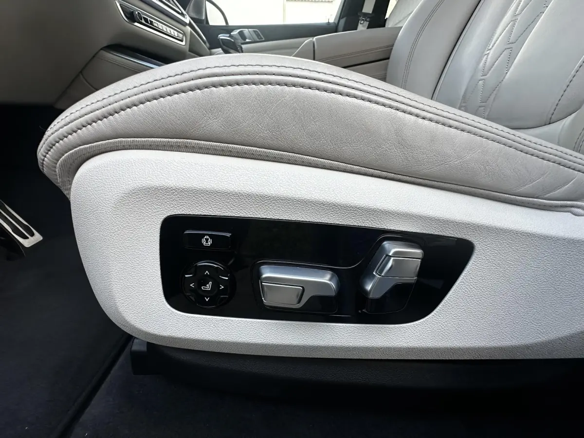 M50i High Executive BMW X5 m50i