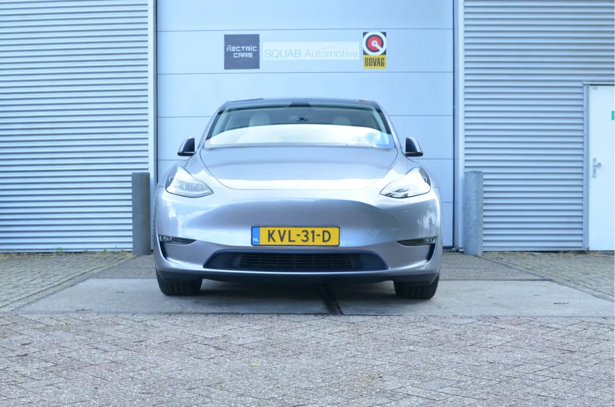 Performance AWD 75 kWh Enhanced AutoPilot3.0 Ryzen (twv 3.800,-), Trekhaak (1.600kg)