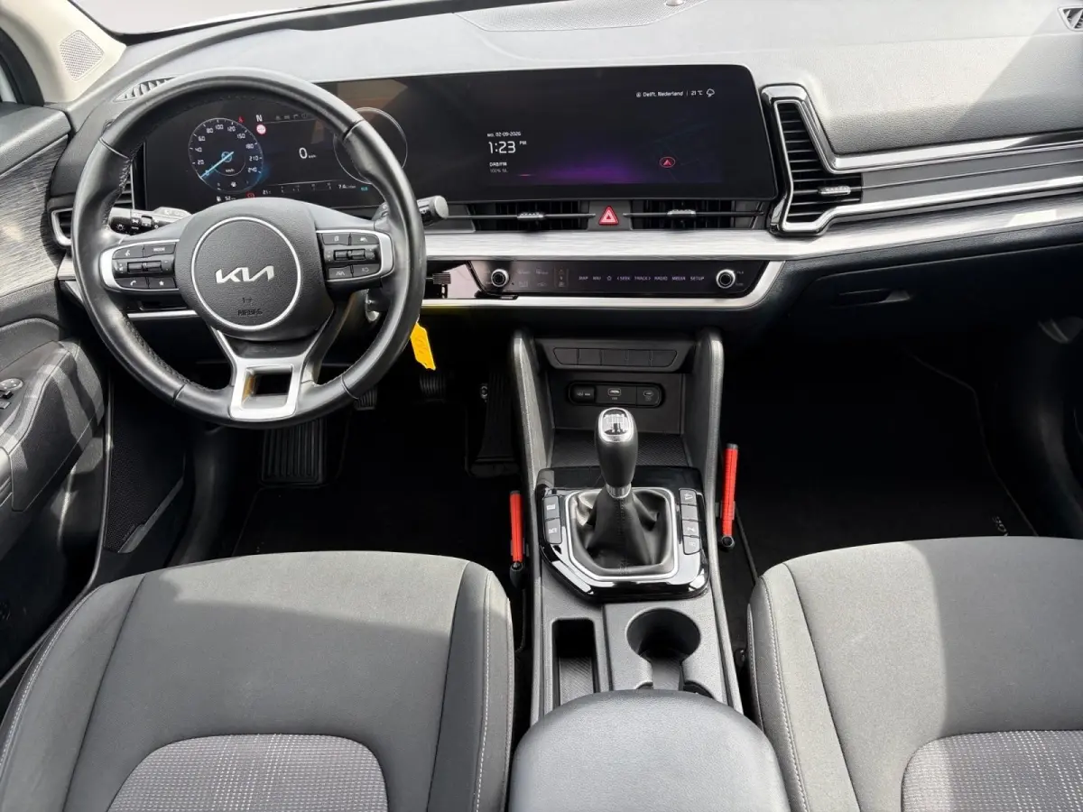 1.6 T-GDi MHEV DynamicLine | APPLE CARPLAY/ ANDROID AUTO | NAVI | DAB+ | CAMERA | HANDGESCHAKELD | ORIGINEEL NL | 150PK | 1.650KG TREKGEWICHT | NETTE AUTO |