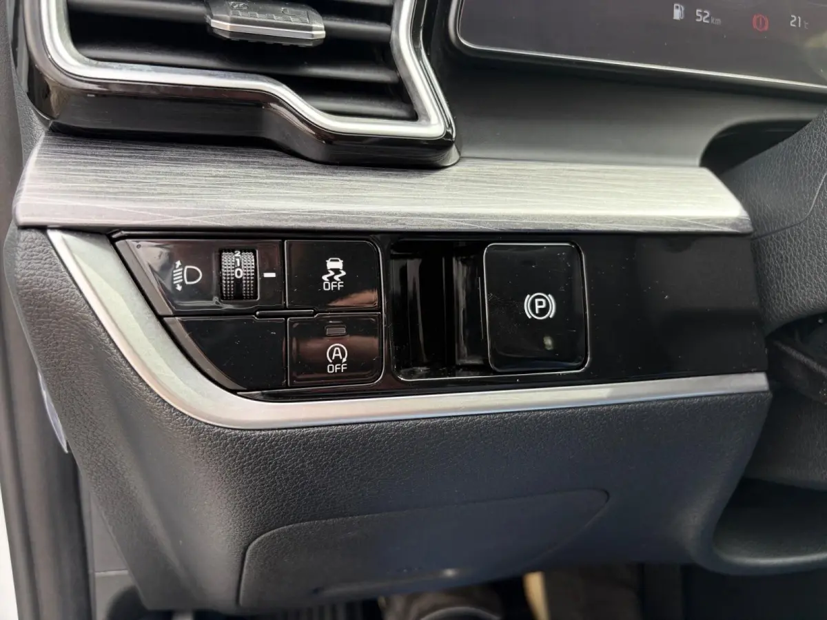 1.6 T-GDi MHEV DynamicLine | APPLE CARPLAY/ ANDROID AUTO | NAVI | DAB+ | CAMERA | HANDGESCHAKELD | ORIGINEEL NL | 150PK | 1.650KG TREKGEWICHT | NETTE AUTO |