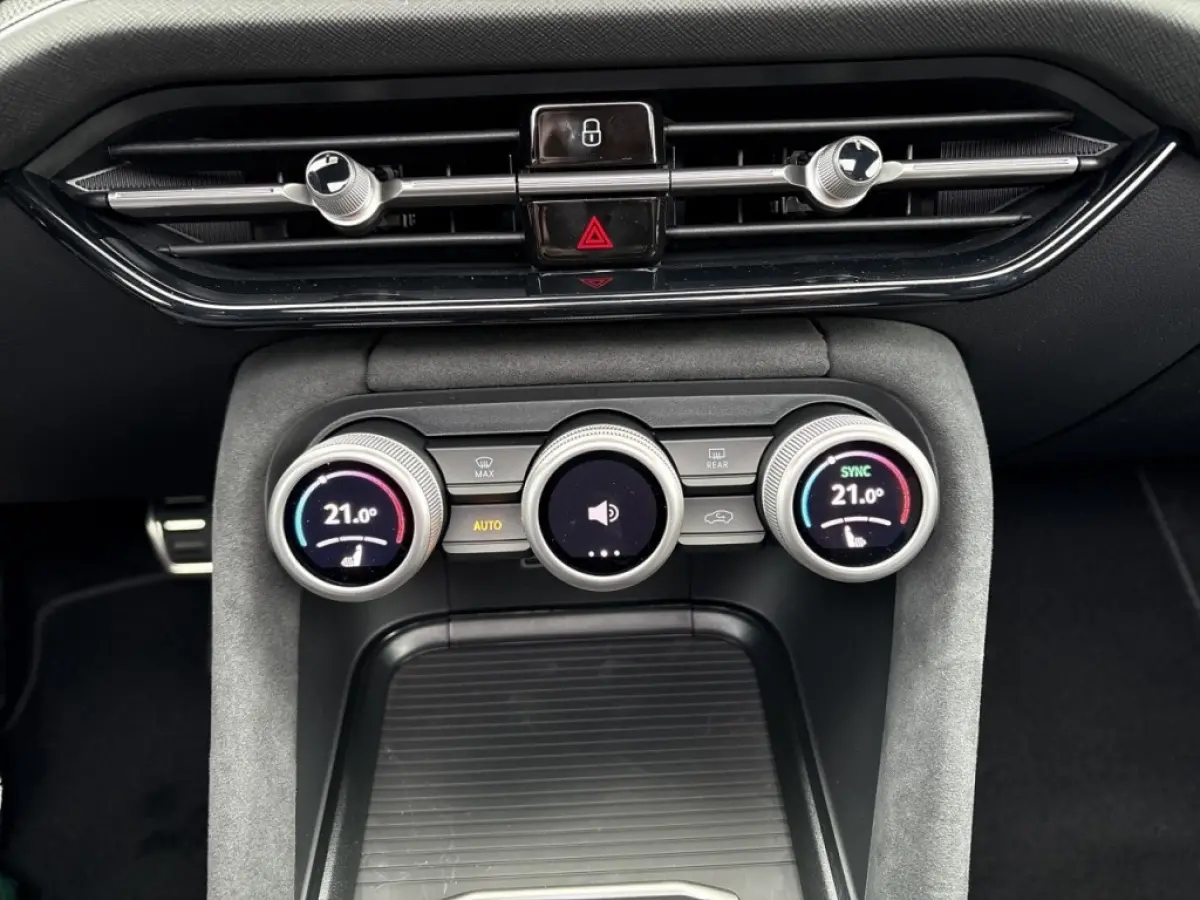 1.5 TSI PHEV SPORTLINE FISCAAL LAAG!! TREKHAAK/20''/PANO-DAK/ELEK-KLEP/ACC/CAMERA