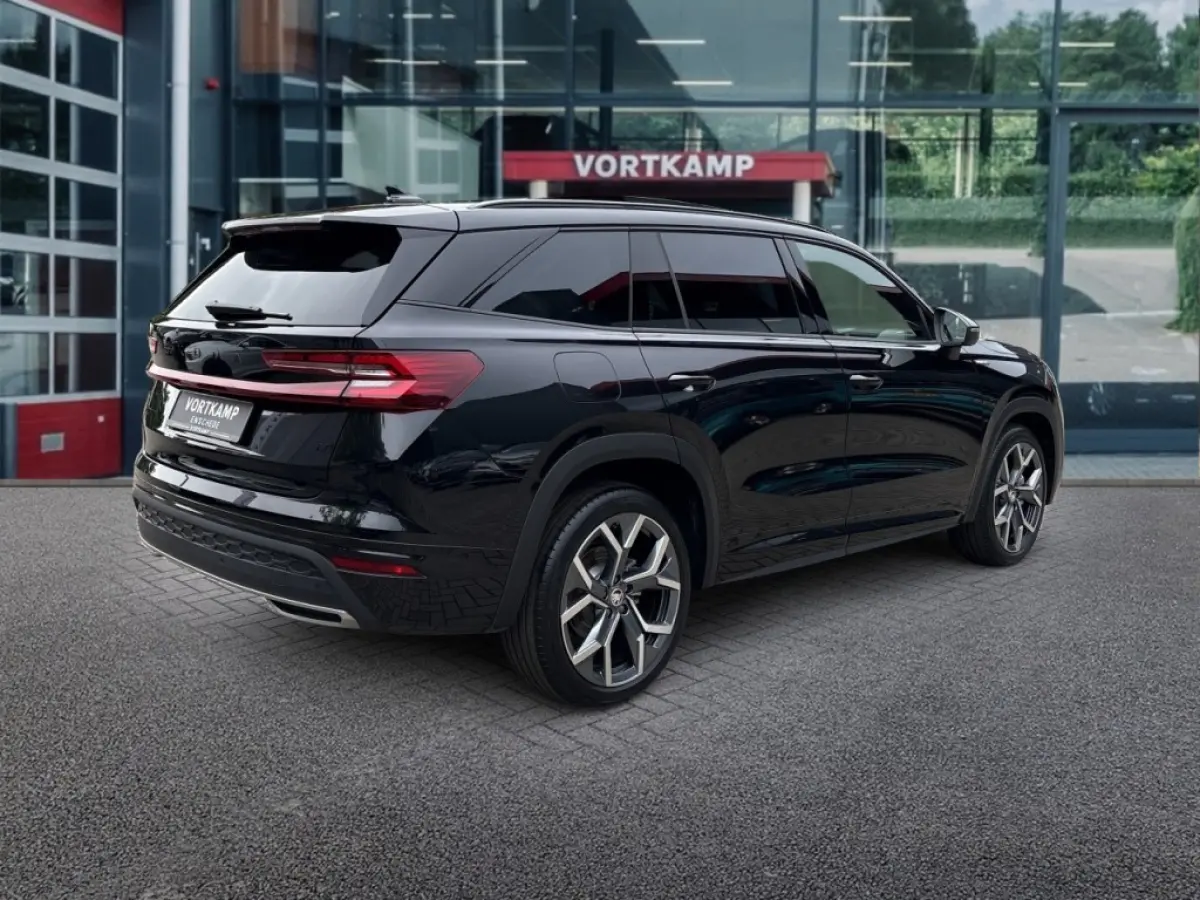 1.5 TSI PHEV SPORTLINE FISCAAL LAAG!! TREKHAAK/20''/PANO-DAK/ELEK-KLEP/ACC/CAMERA