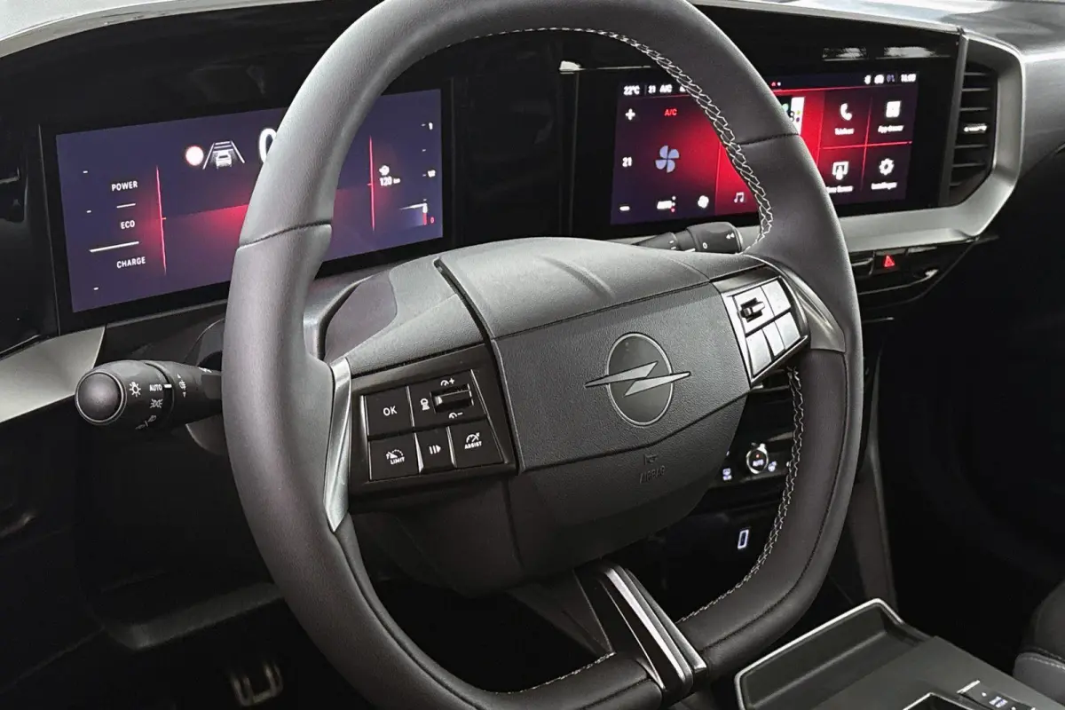 1.2 Turbo Hybrid GS Stuurverwarming Achteruitrijcamera Keyless