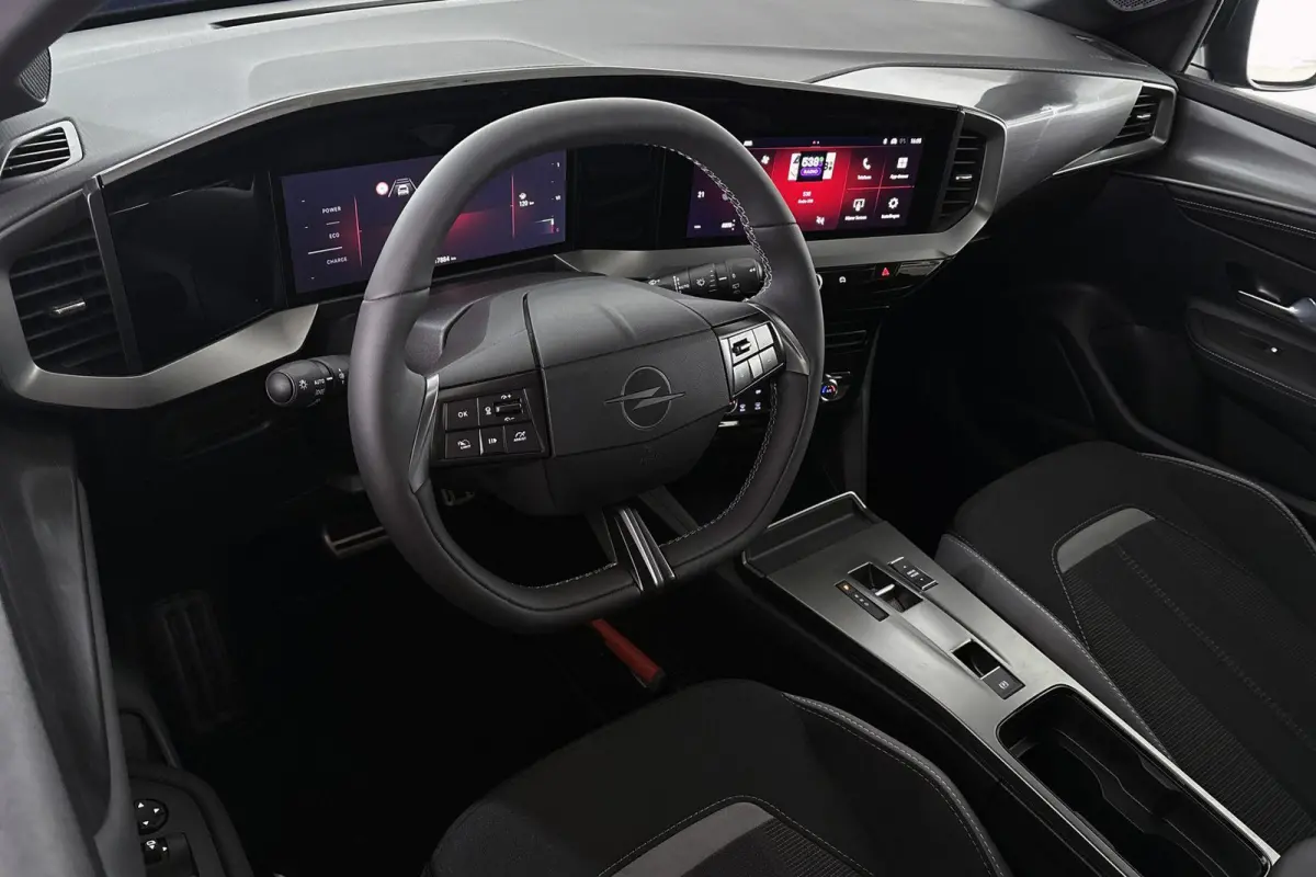 1.2 Turbo Hybrid GS Stuurverwarming Achteruitrijcamera Keyless
