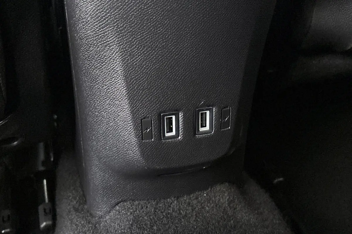 1.2 Turbo Hybrid GS Stuurverwarming Achteruitrijcamera Keyless