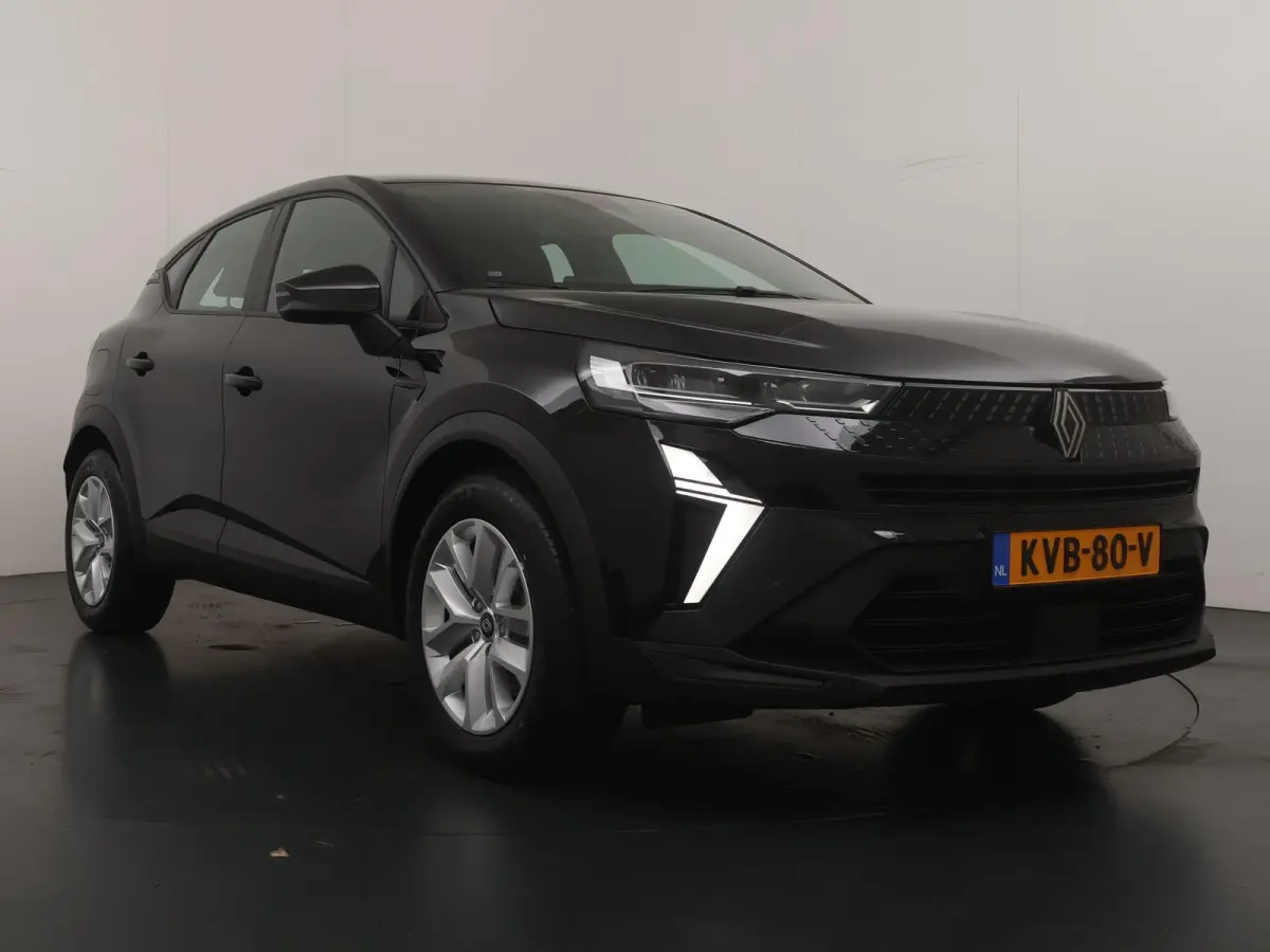 evolution full hybrid E-Tech 160 | pack navigation & comfort | verlenging connected services openR link met vijf jaar |
