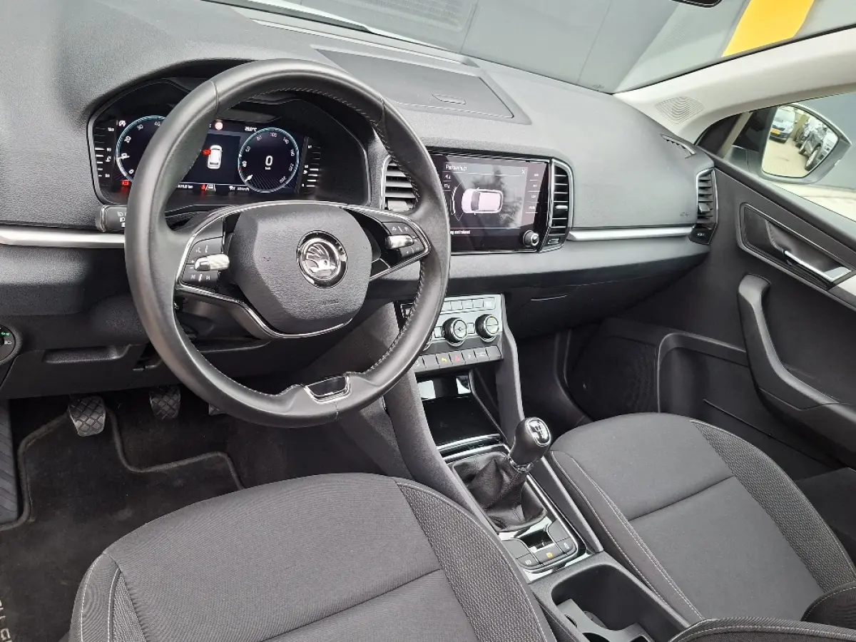 1.0 TSI Ambition * Panoramadak * Camera * Adaptieve Cruise Control *