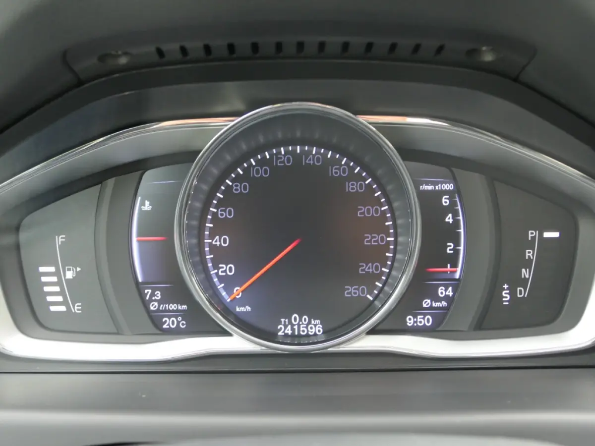 2.0 T4 AUT Polar+ Schuifdak / Xenon / Trekhaak / Stoelverwarming