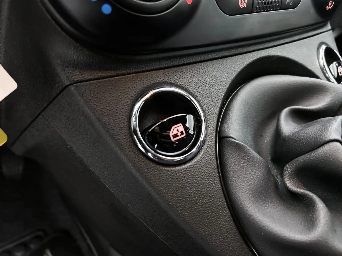 1.0 Hybrid Cult | 1E EIGENAAR | AIRCO | SPEED LIMITER | DAB RADIO | MULTIFUNCTIONEEL STUURWIEL |