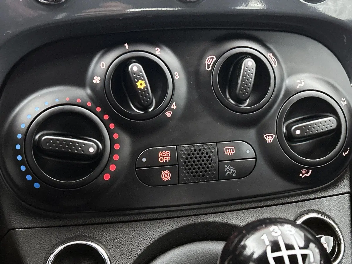 1.0 Hybrid Cult | 1E EIGENAAR | AIRCO | SPEED LIMITER | DAB RADIO | MULTIFUNCTIONEEL STUURWIEL |
