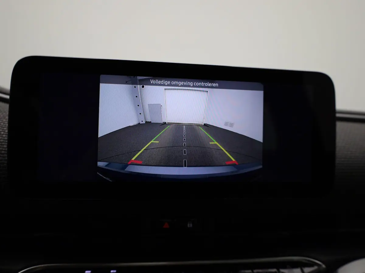42 kWh La Prima by Bocelli | 94,12% SOH | ACHTERUITRIJCAMERA | APPLE CARPLAY - ANDROID AUTO | STOELVERWARMING | CLIMATE CONTROL | ADAPTIVE CRUISE CONTROL |