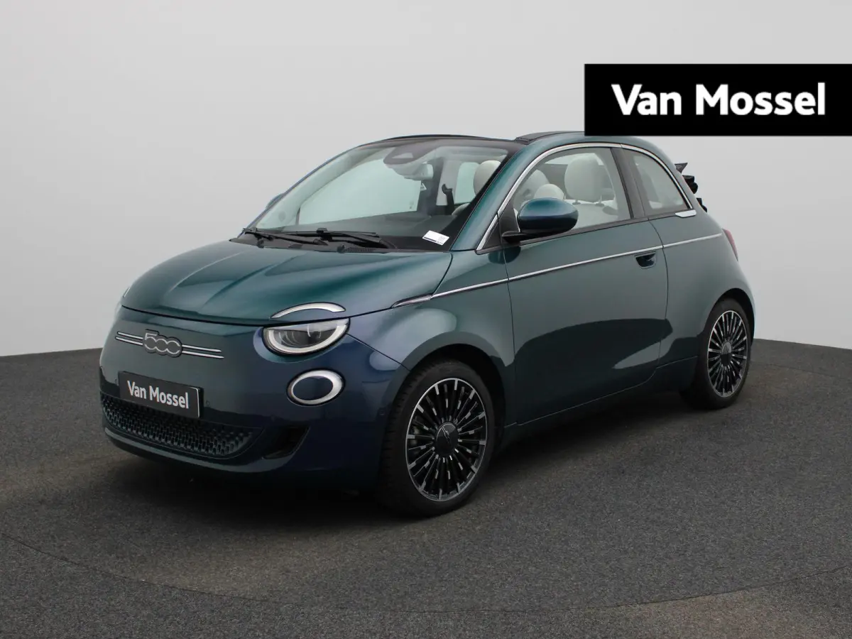 42 kWh La Prima by Bocelli | ACHTERUITRIJCAMERA | APPLE CARPLAY - ANDROID AUTO | STOELVERWARMING | CLIMATE CONTROL | ADAPTIVE CRUISE CONTROL |